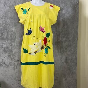 Vintage Embroidered Kaftan House Dress Yellow multicolors birds butterflies OSFM